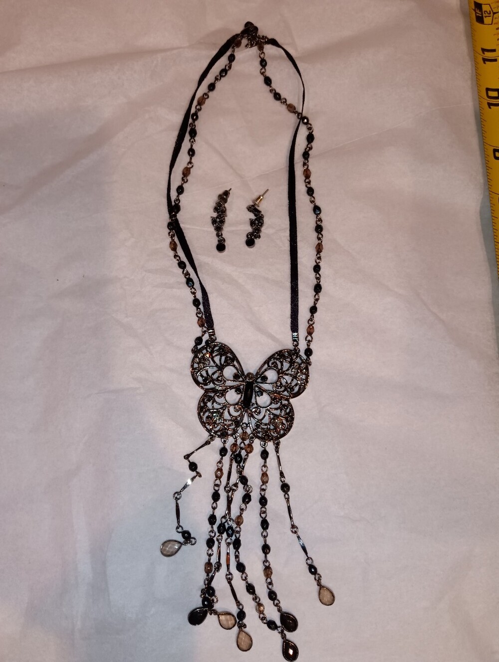 1928 Elegant Black and Bronze Filigree Statement Necklace and Earrings Set